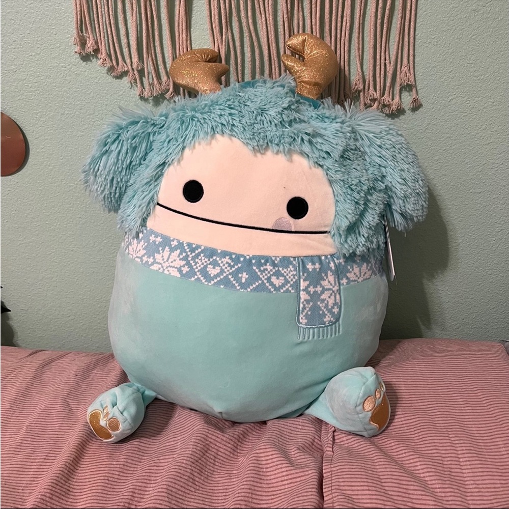 Joelle squishmallow